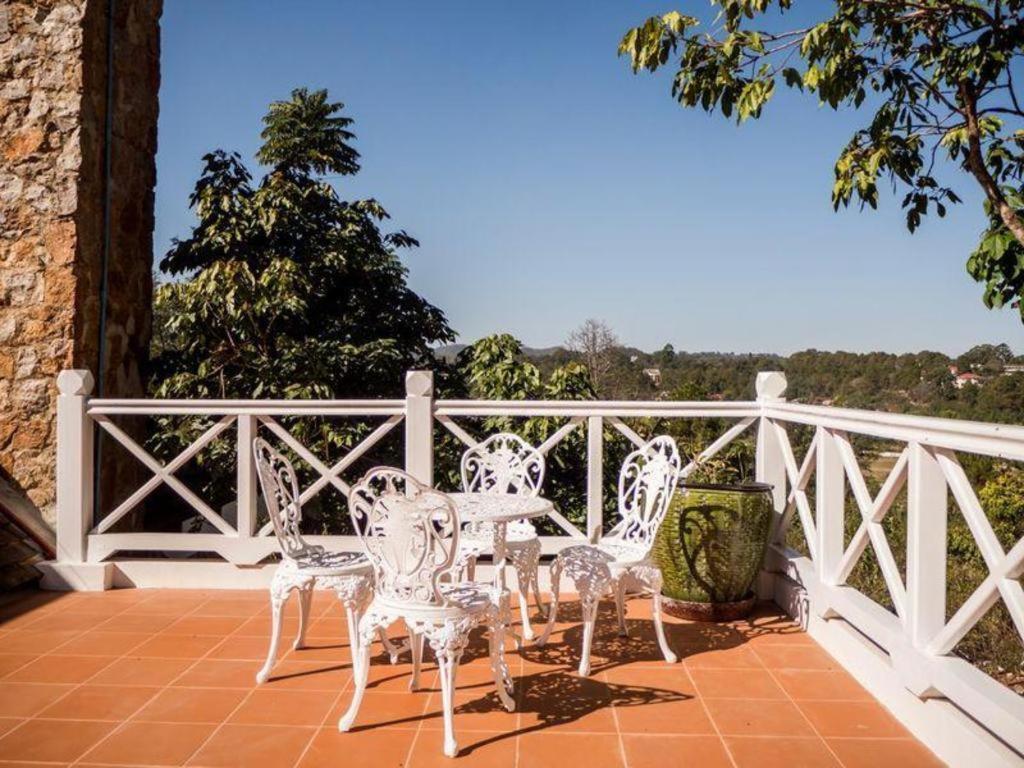 Royal Kalaw Hills Resort Экстерьер фото