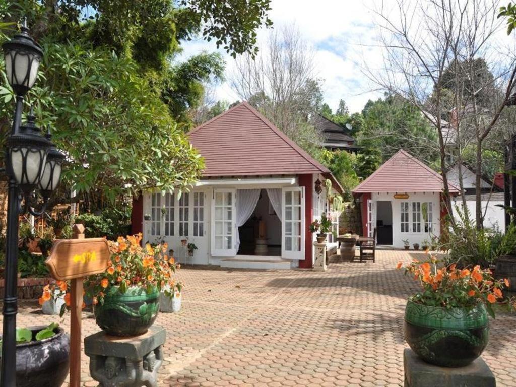 Royal Kalaw Hills Resort Экстерьер фото
